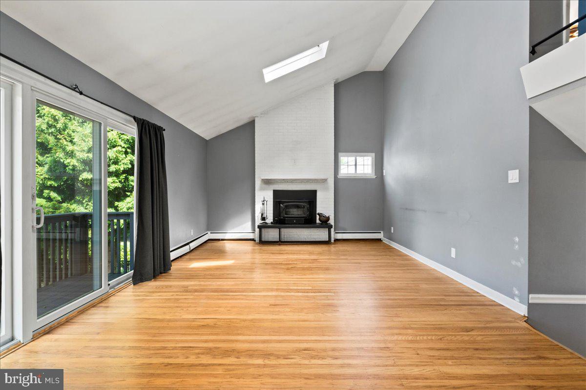 185 Windmill Road Willow Grove, PA 19090 - Photo 8 of 27 Family Room