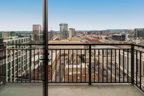 $2,100,000 | 930 Commerce Street, Unit 34, Nashville, TN 37203