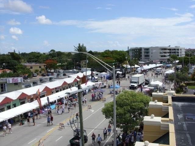 2607 Northeast 8th Avenue, Unit 7 Wilton Manors, FL 33334 - Photo 12 of 23