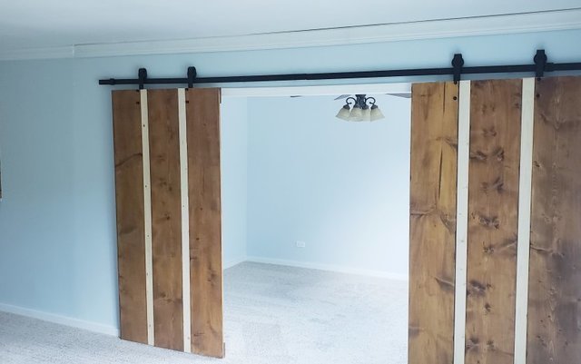 714 East Algonquin Road, Unit J205 Arlington Heights, IL 60005 - Photo 10 of 14 a view of walk in closet with window