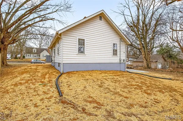 $155,000 | 207 4th Street, Farmington, MO 63640