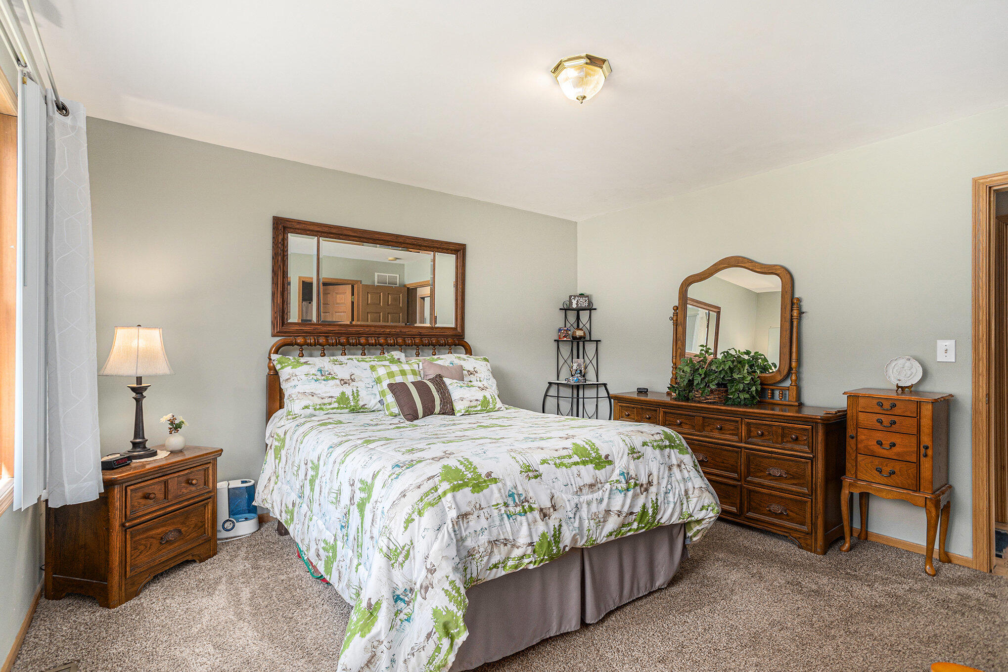 14329 Waubascon Road Bellevue, MI 49021 - Photo 16 of 46 022_14329_waubascon_rd_bellevue_mi_49021