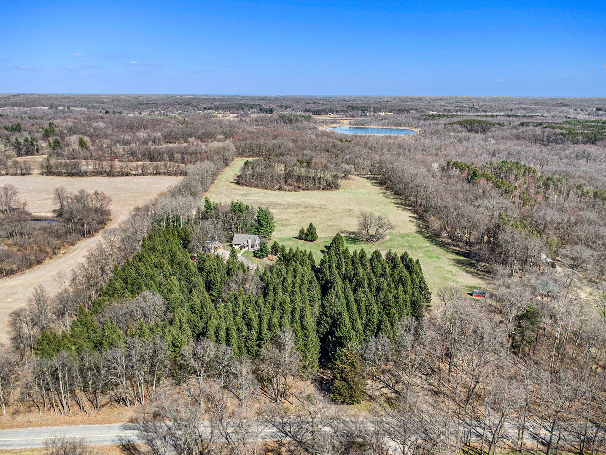 14329 Waubascon Road Bellevue, MI 49021 - Photo 42 of 46 044_14329_waubascon_rd_bellevue_mi_49021