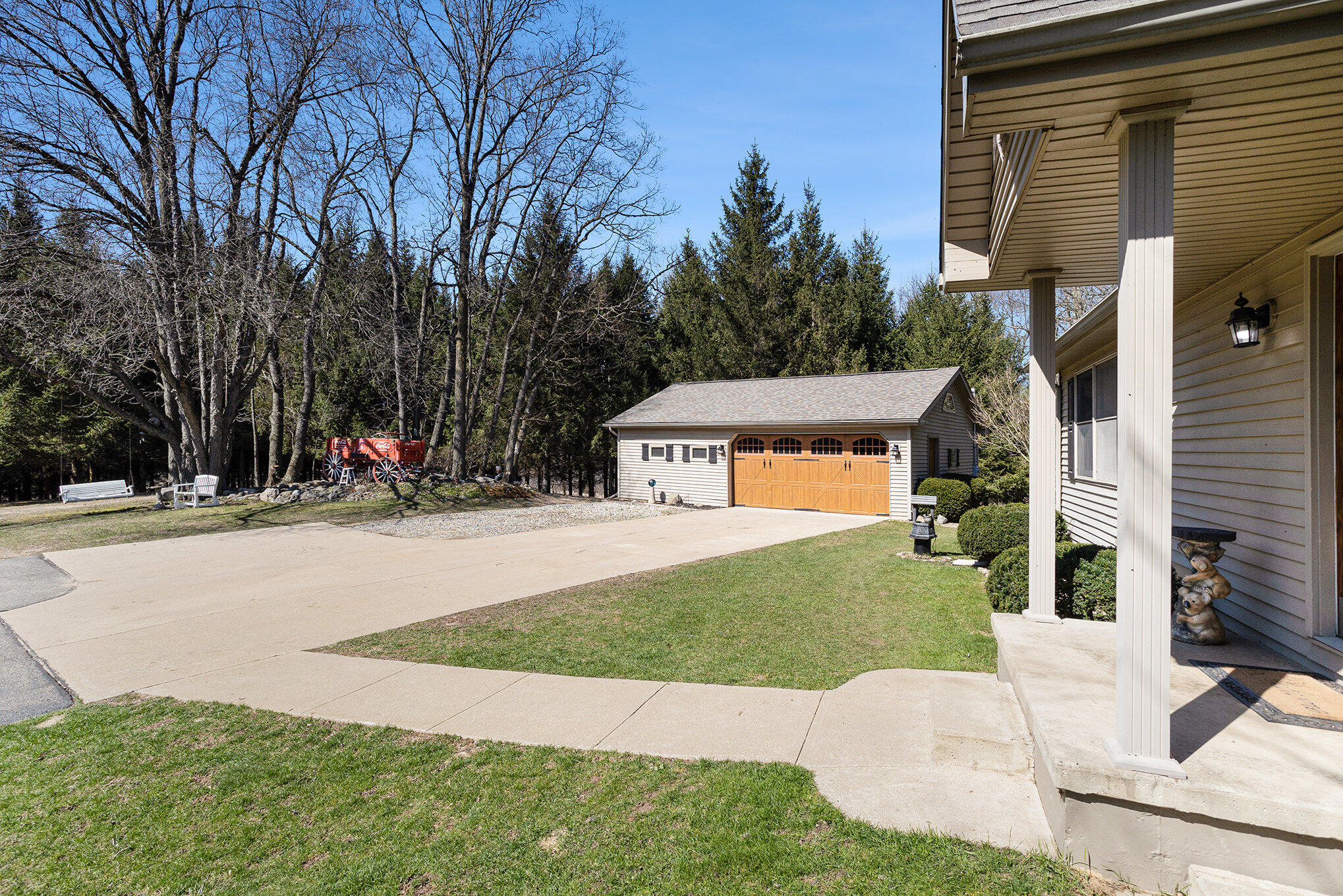 14329 Waubascon Road Bellevue, MI 49021 - Photo 7 of 46 009_14329_waubascon_rd_bellevue_mi_49021