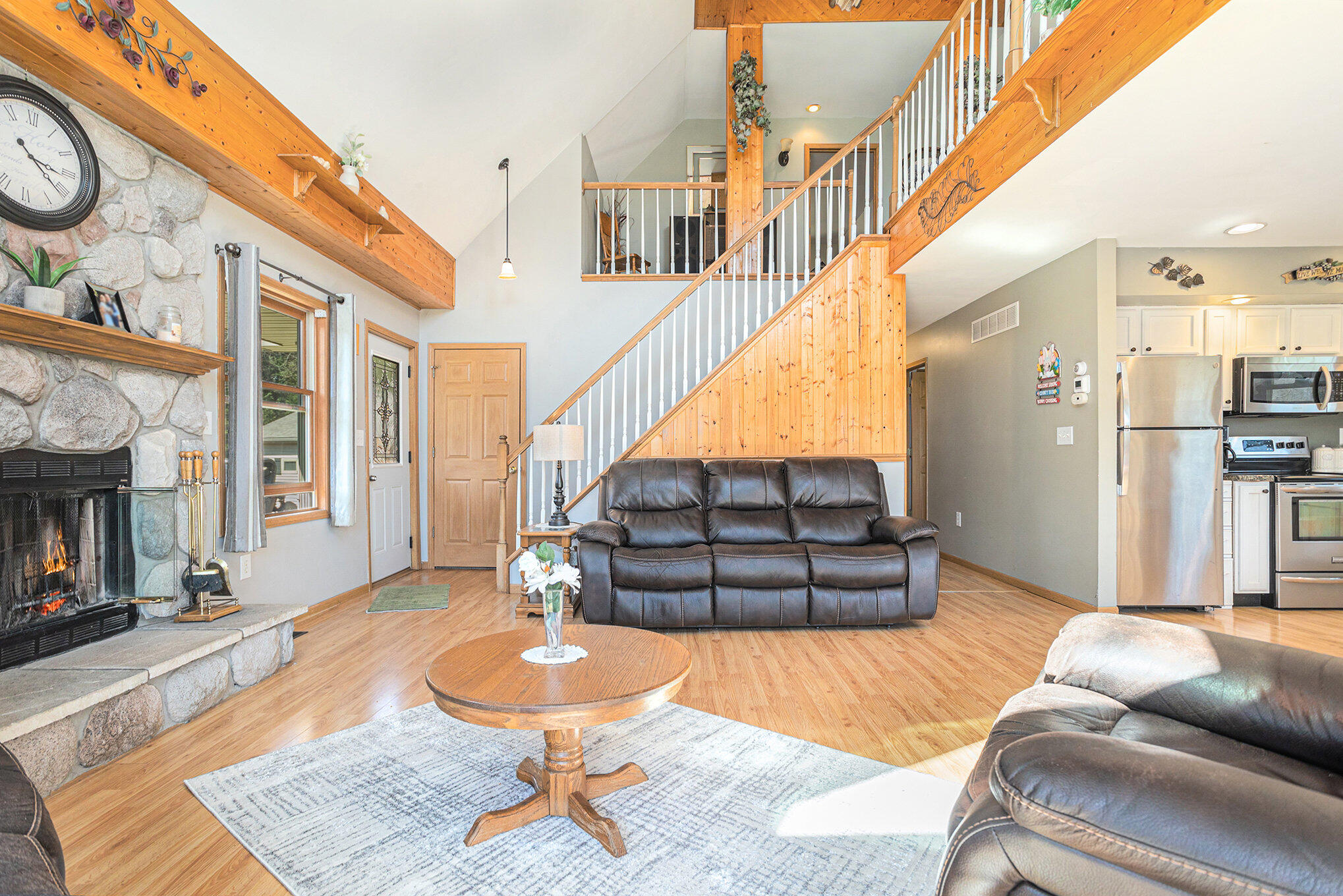 14329 Waubascon Road Bellevue, MI 49021 - Photo 9 of 46 011_14329_waubascon_rd_bellevue_mi_49021