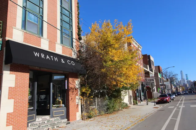 $2,250 | 1645 North Clybourn Avenue, Unit 2R, Chicago, IL 60614