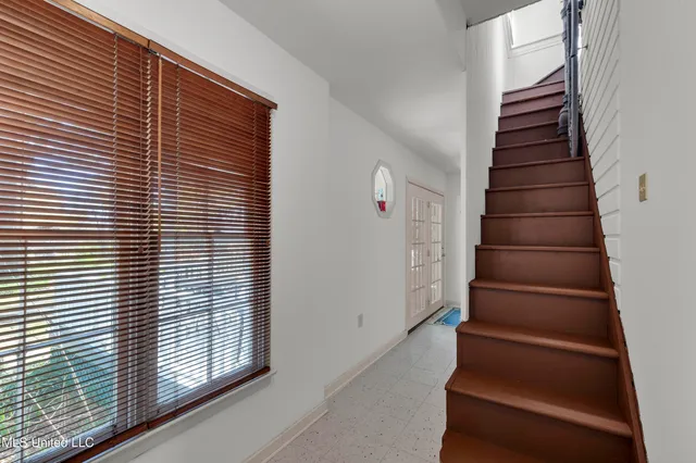 $229,500 | 140 East Semmes Street, Canton, MS 39046