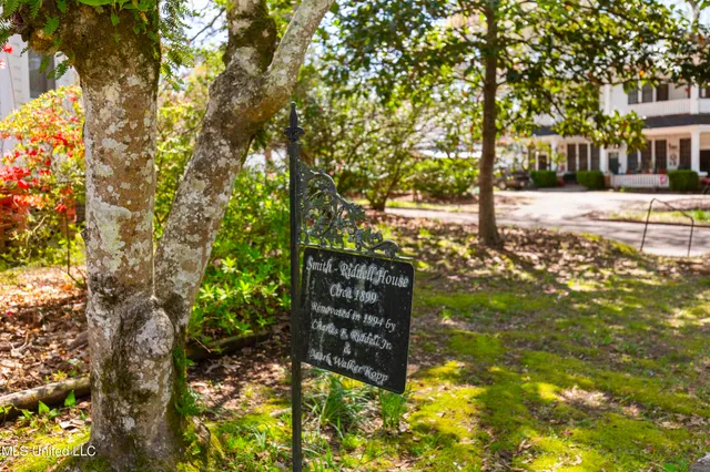 $229,500 | 140 East Semmes Street, Canton, MS 39046