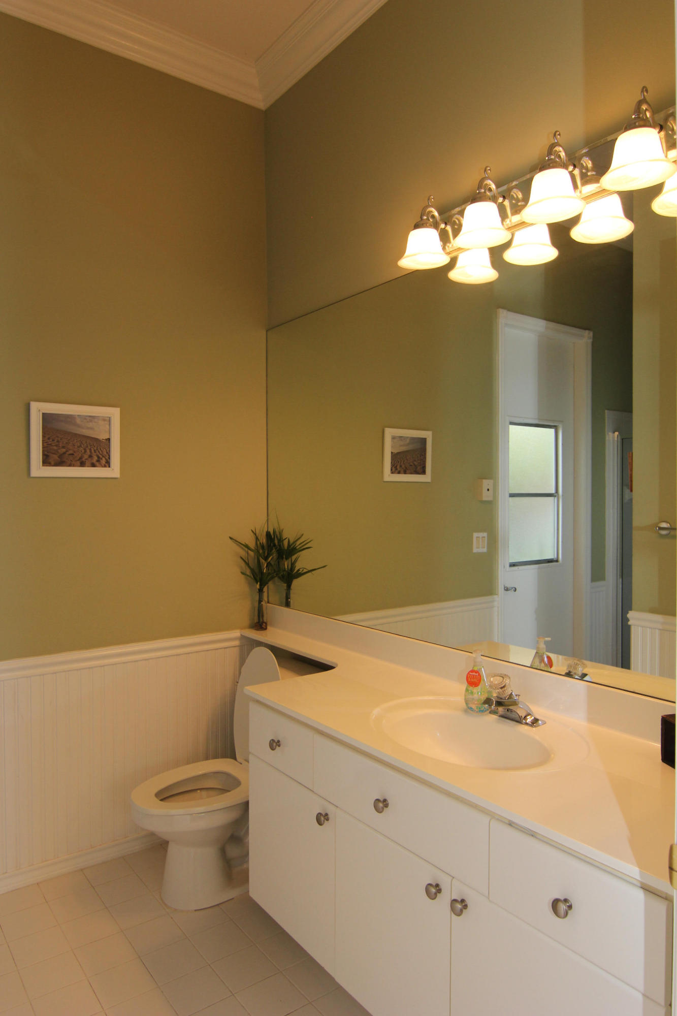 18567 Harbor Light Way Boca Raton, FL 33498 - Photo 14 of 31 1st Floor Bedroom Ensuite Bath