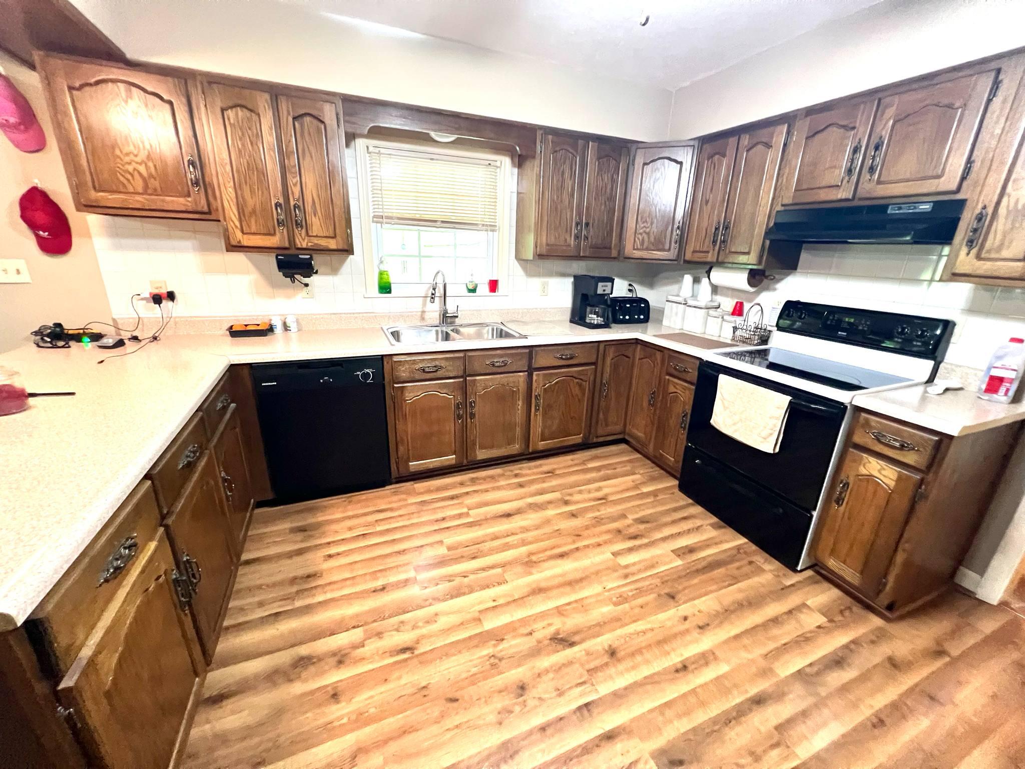 4758 Cloverlick Road Cumberland, KY 40823 - Photo 11 of 50 9907e56a-5951-419d-b5fb-4fd9e1c83719
