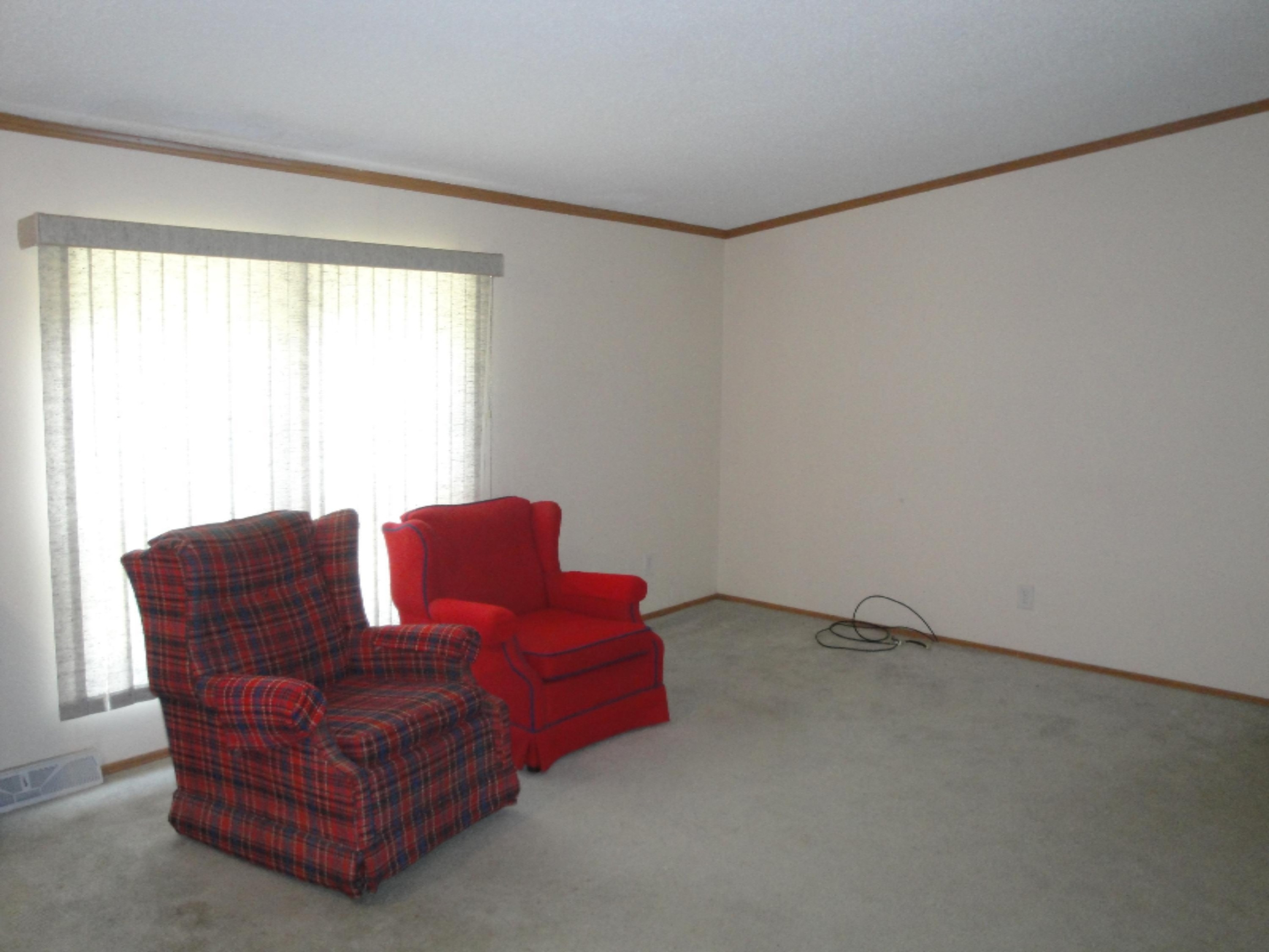 5282 East Sternberg Road Fruitport, MI 49415 - Photo 9 of 16 5282-7