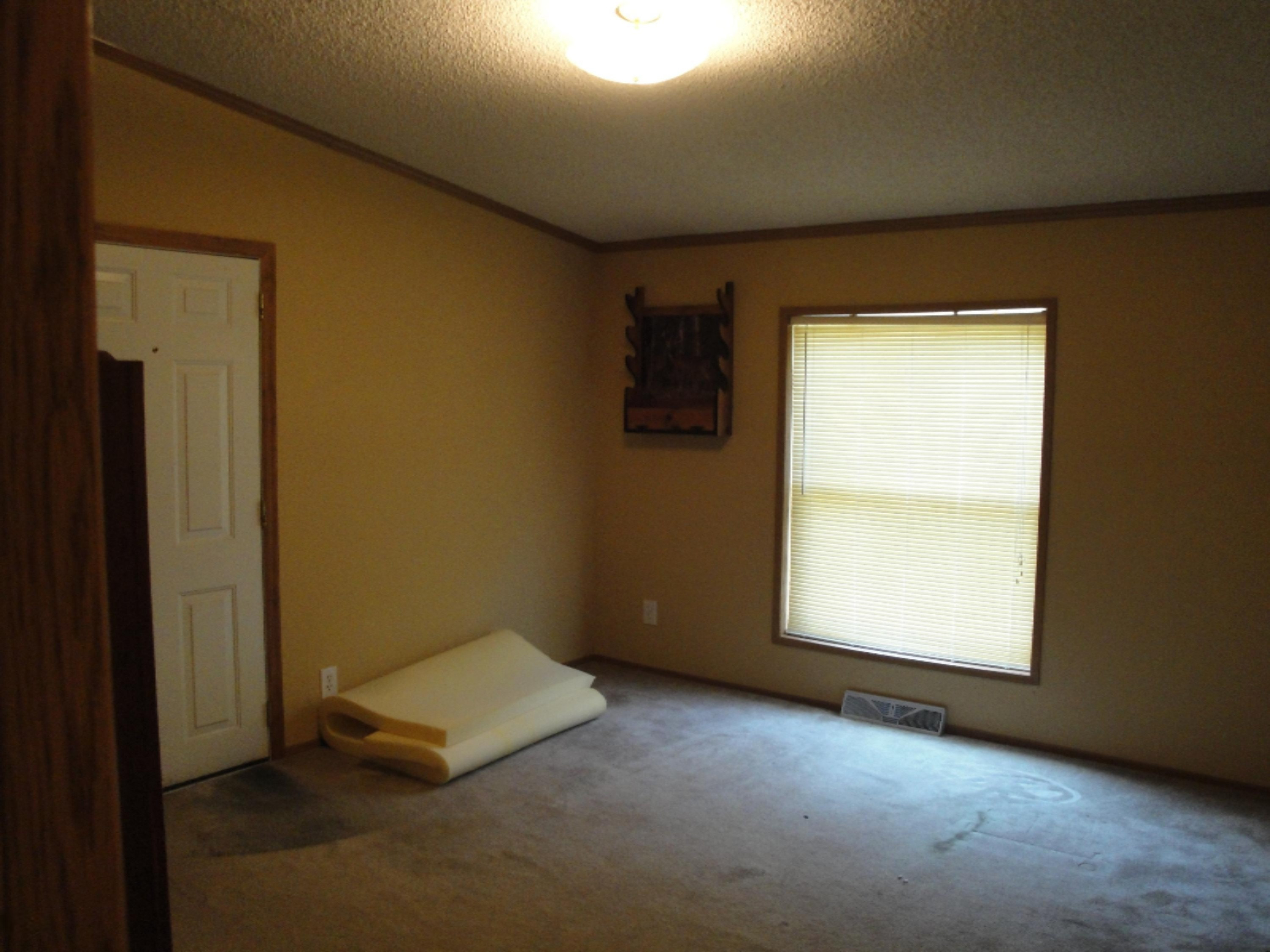5282 East Sternberg Road Fruitport, MI 49415 - Photo 10 of 16 5282-8