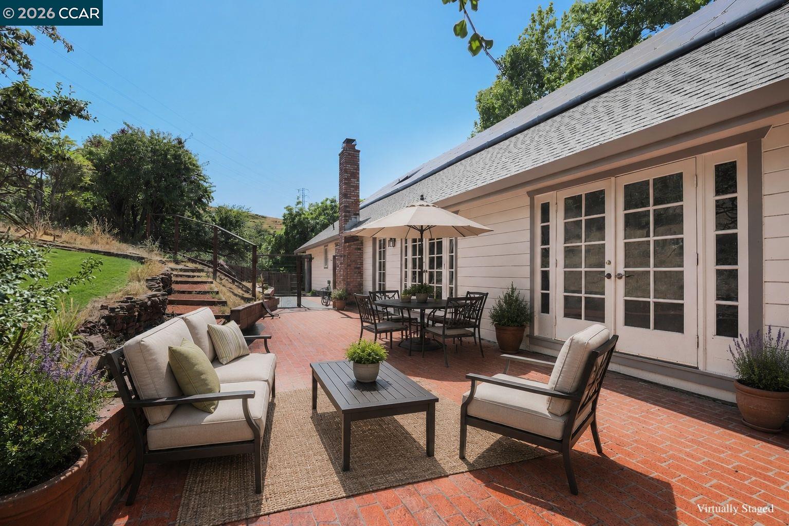 370 Castello Road Lafayette, CA 94549 - Photo 1 of 27