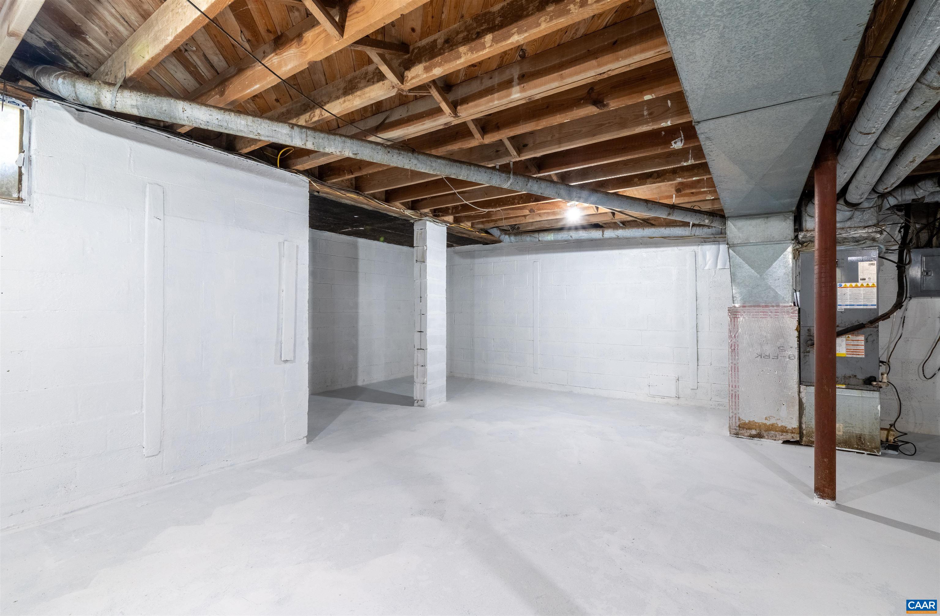 2302 Summit Road Charlottesville, VA 22901 - Photo 30 of 39 a view of empty room