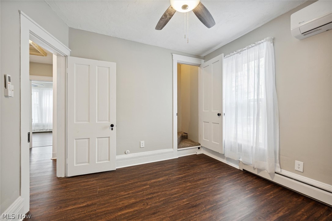 12942 Ridge Road North Royalton, OH 44133 - Photo 27 of 35