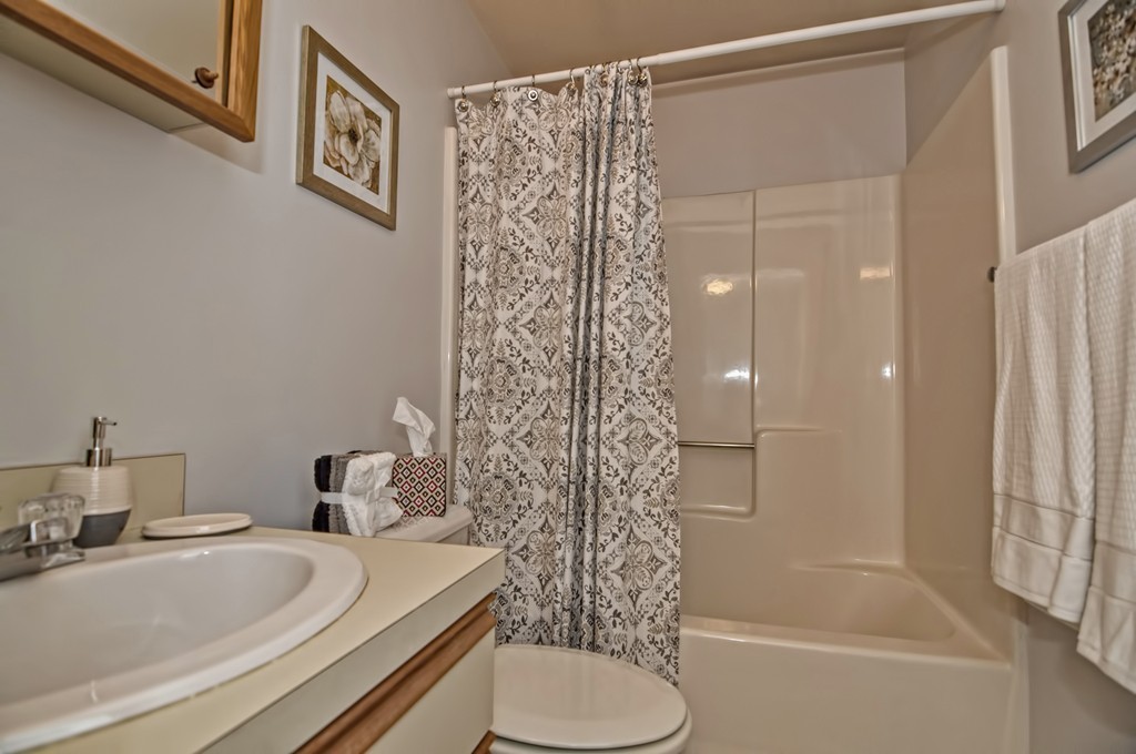 26 Victoria Heights Road, Unit 26 Boston, MA 02136 - Photo 20 of 30 Gallery Image 20