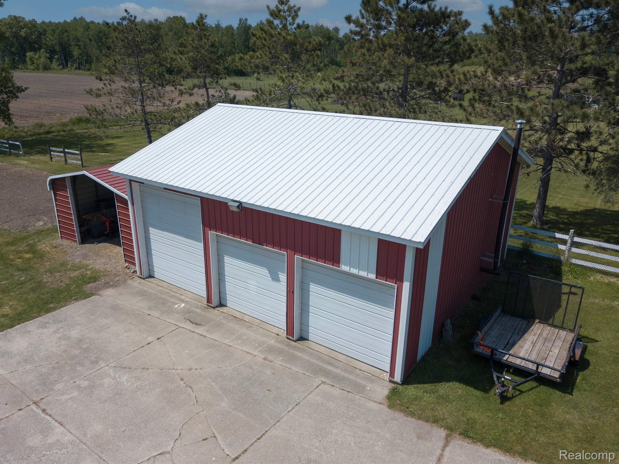 3960 Estey Road Rhodes, MI 48652 - Photo 10 of 71 Gallery Image 10