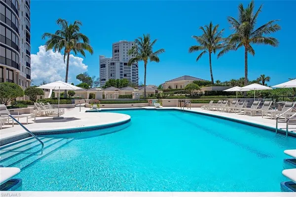 $9,850,000 | 8665 Bay Colony Drive, Unit 1202, Naples, FL 34108