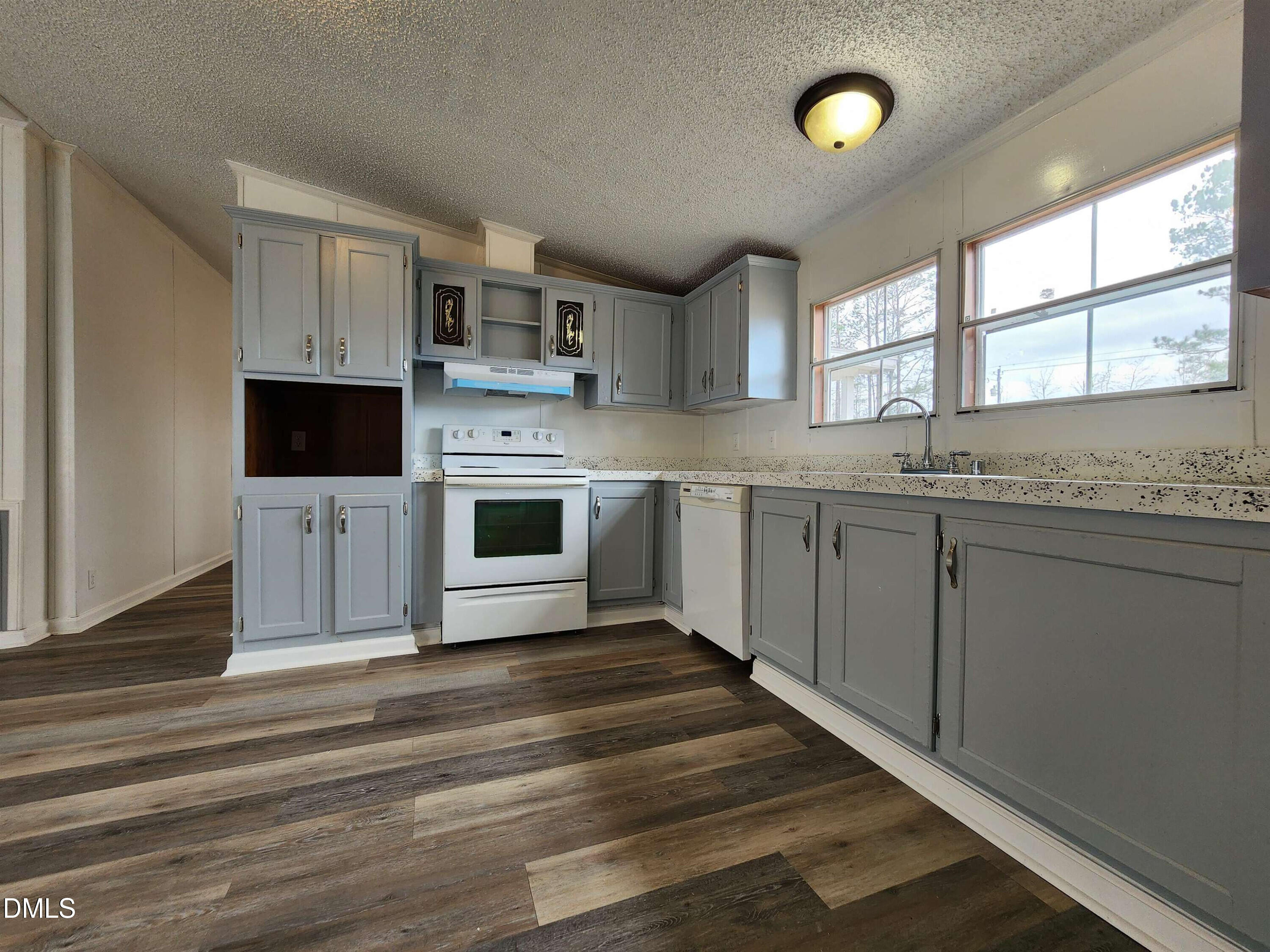 654 Ferrells Bridge Road Louisburg, NC 27549 - Photo 4 of 15 Kitchen