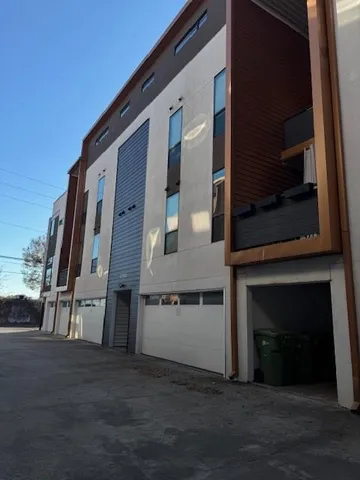 $650,000 | 972 DeKalb Avenue Northeast, Unit 203, Atlanta, GA 30307