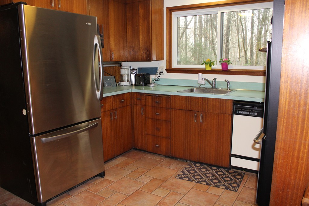 11 Flagg Road Acton, MA 01720 - Photo 4 of 16
