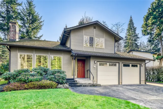 $950,000 | 4223 Northeast 205th Street, Lake Forest Park, WA 98155
