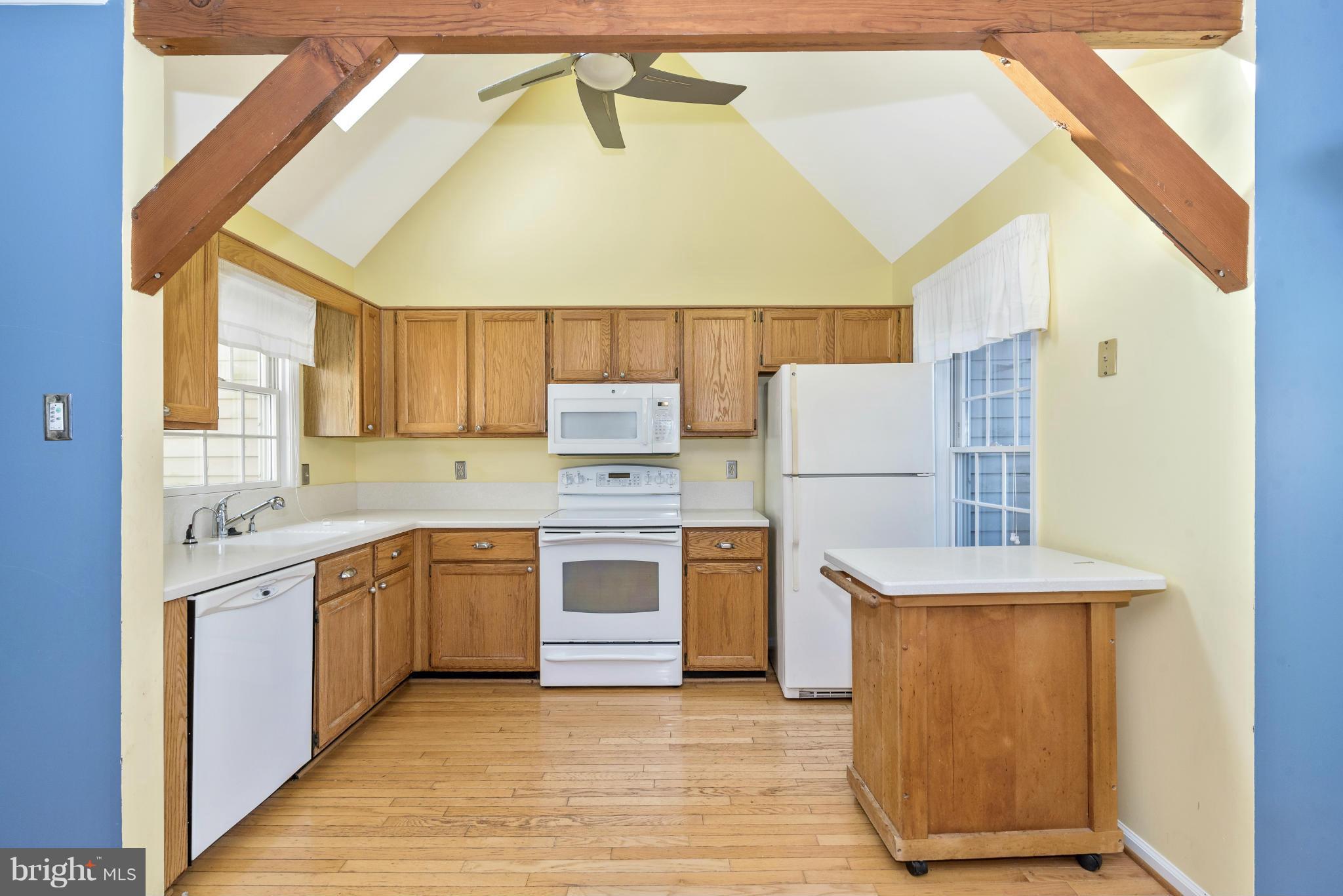 6587 Hemlock Point Road New Market, MD 21774 - Photo 7 of 30 Country Kitchen
