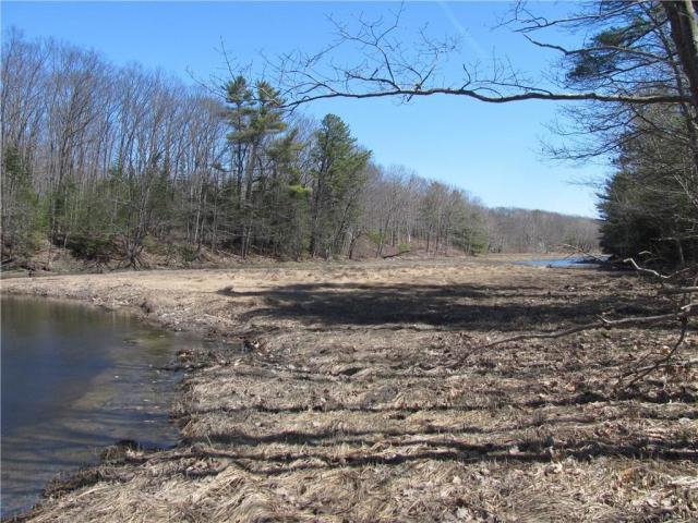 64 High Tide Road Kennebunkport, ME 04046 - Photo 2 of 6 20180827205255752440000000-o