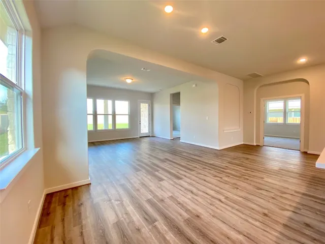 $2,500 | 110 Joseph Hawkins Lane, Bastrop, TX 78602