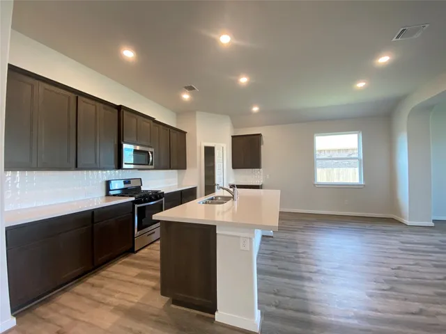 $2,500 | 110 Joseph Hawkins Lane, Bastrop, TX 78602