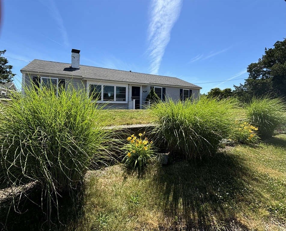 76 Bayberry Road Marshfield, MA 02050 - Photo 1 of 13 Gallery Image 1