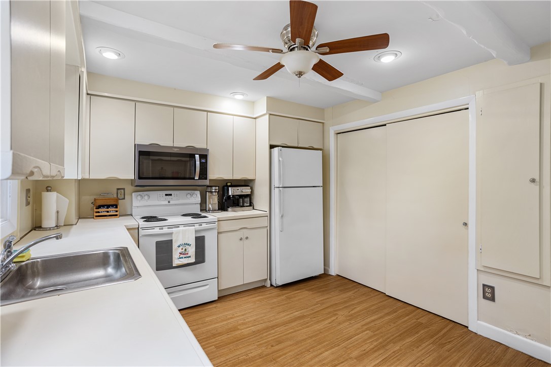 2465 Harkney Hill Road Coventry, RI 02816 - Photo 32 of 49