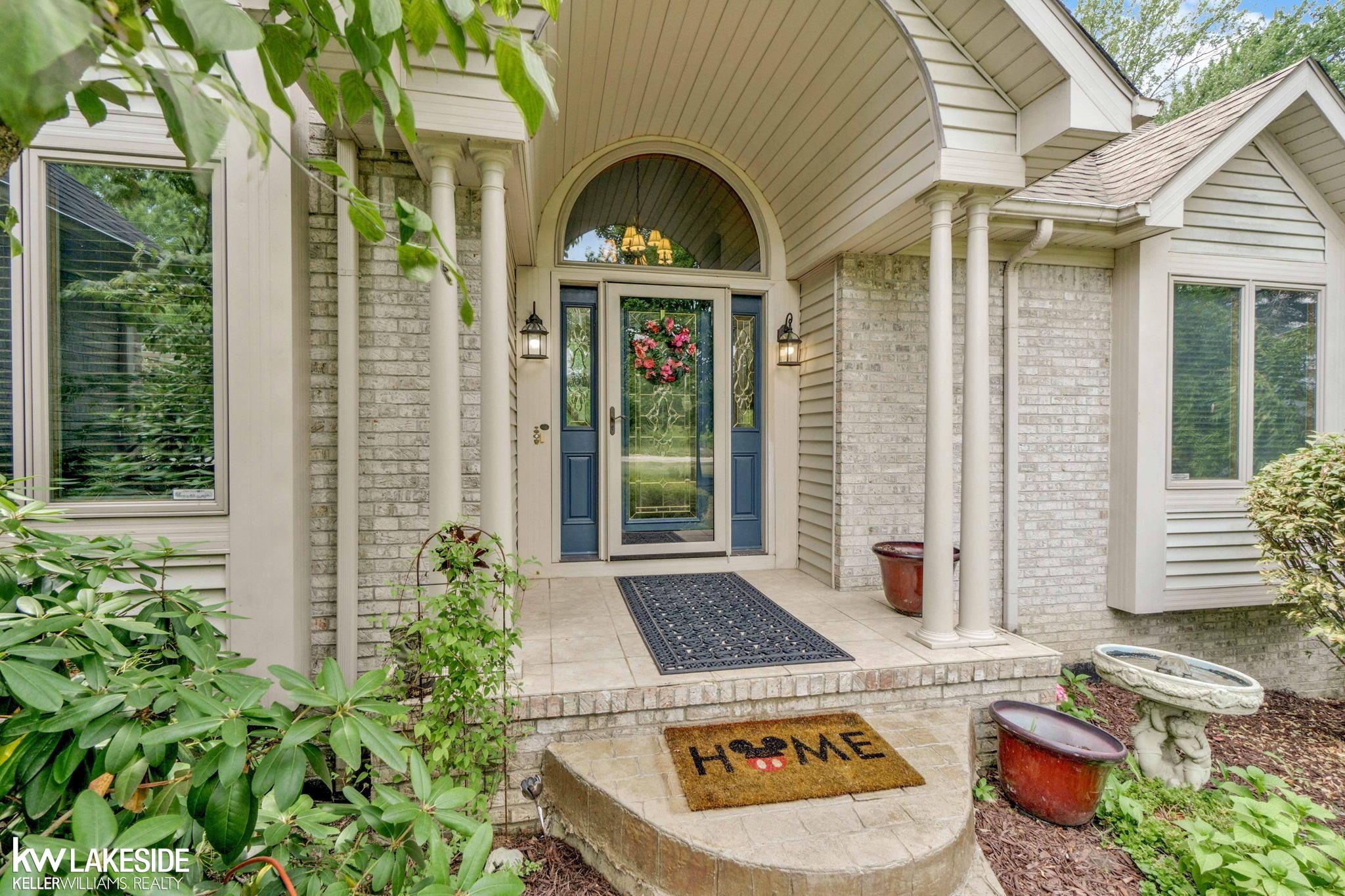 2088 South State Road Davison, MI 48423 - Photo 4 of 52 50086411-3.JPG