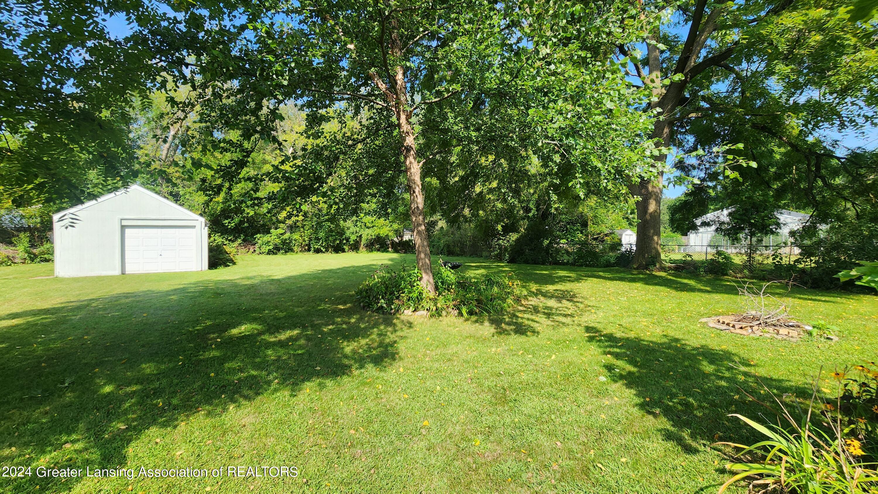 16470 Stockwell Road Lansing, MI 48906 - Photo 25 of 27 20240827_110628