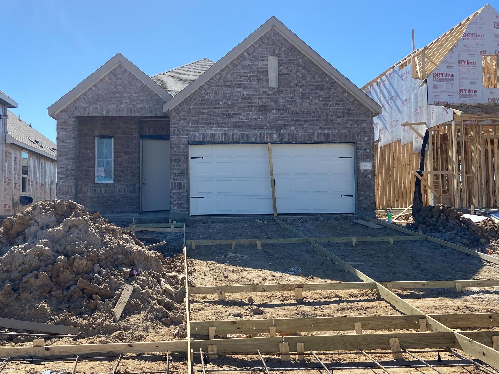 23631 Red Rowan Katy, TX 77493 - Photo 2 of 15 a front view of a house