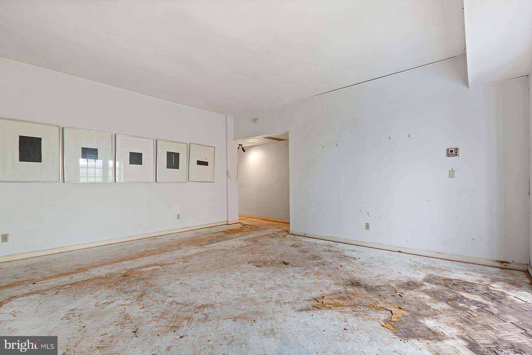 1669 Columbia Road Northwest, Unit 113 Washington, DC 20009 - Photo 14 of 25 Feature your art in this space.