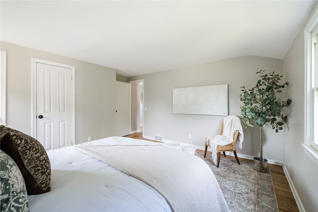 240 Yarmouth Road Rochester, NY 14610 - Photo 21 of 28 Gallery Image 21