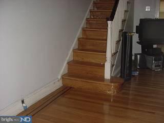 317 Avon Road Upper Darby, PA 19082 - Photo 6 of 6