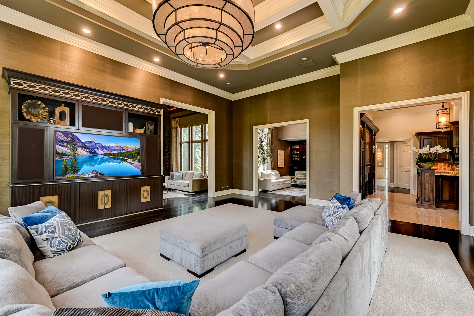 9 Clubside Court Burr Ridge, IL 60527 - Photo 12 of 46 Gallery Image 12