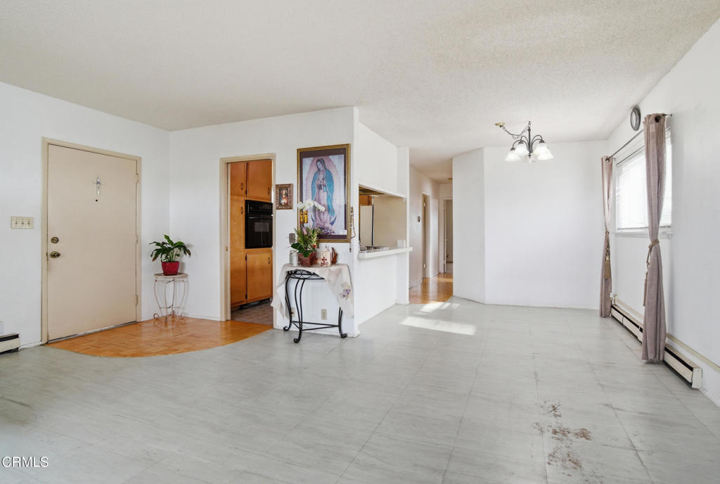 1341 Edgewood Way, Unit 23 Oxnard, CA 93030 - Photo 9 of 39