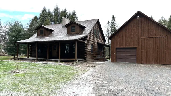 $470,000 | 2213 Highway 9, Kinderhook, NY 12106