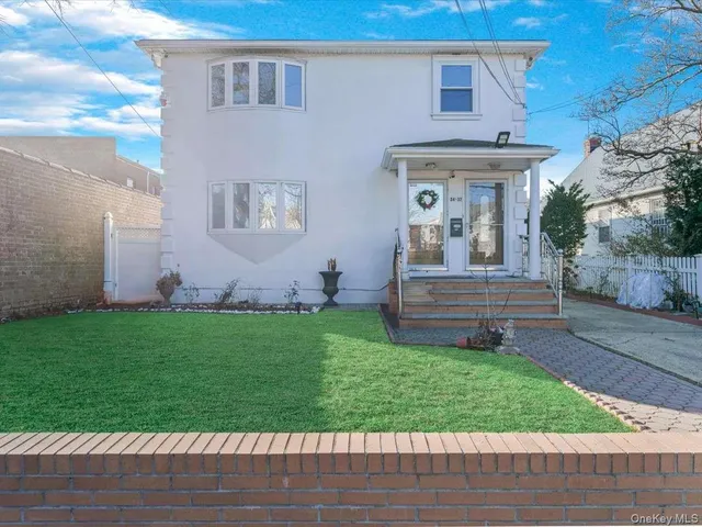 $1,688,888 | 34-32 205th Street | Auburndale