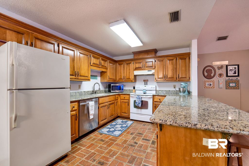 2132 Luckner Court Mobile, AL 36618 - Photo 8 of 21