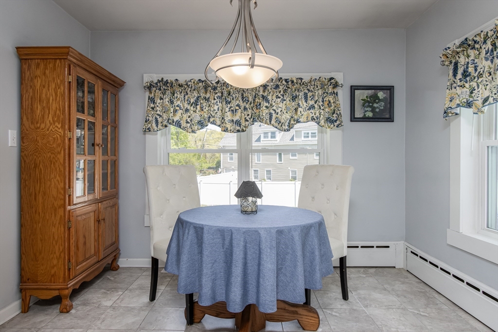 56 Riverneck Road Chelmsford, MA 01824 - Photo 7 of 23 Gallery Image 7