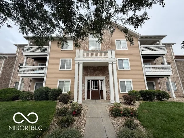 $165,000 | 6519 Jade Stream Court, Unit 310, Indianapolis, IN 46237