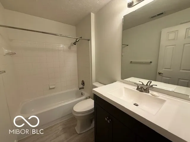 $165,000 | 6519 Jade Stream Court, Unit 310, Indianapolis, IN 46237