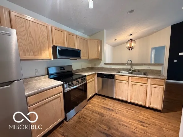 $165,000 | 6519 Jade Stream Court, Unit 310, Indianapolis, IN 46237