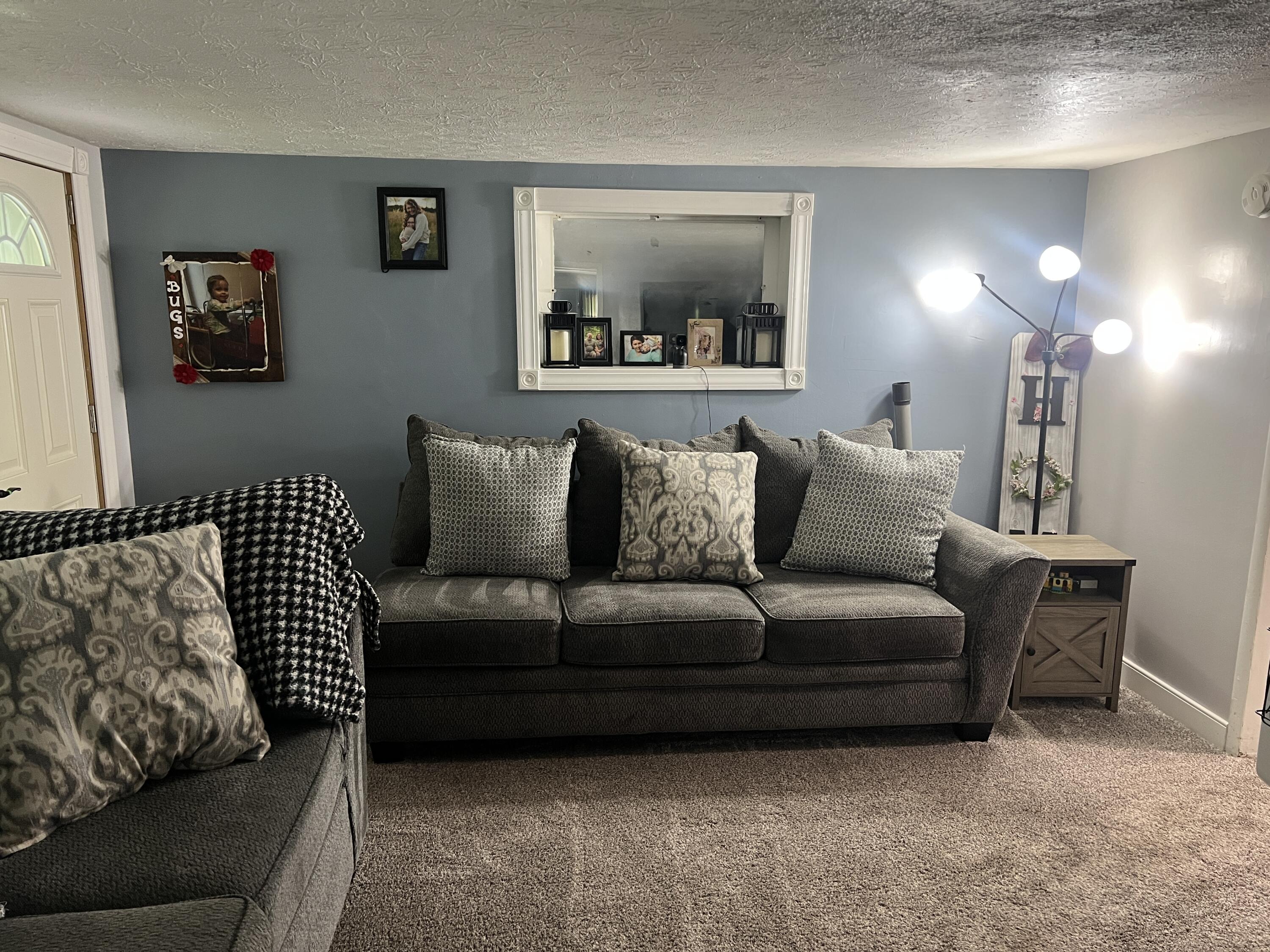 10044 Kaser Road Piqua, OH 45356 - Photo 27 of 84 Living Roon
