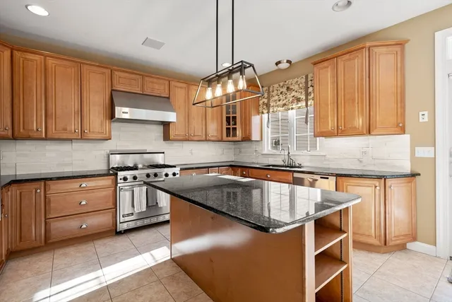 $1,099,000 | 46 Mikayla Ann Drive, Rehoboth, MA 02769