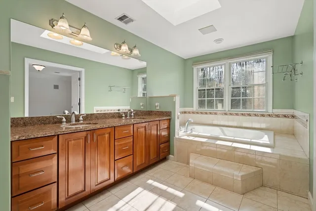 $1,099,000 | 46 Mikayla Ann Drive, Rehoboth, MA 02769